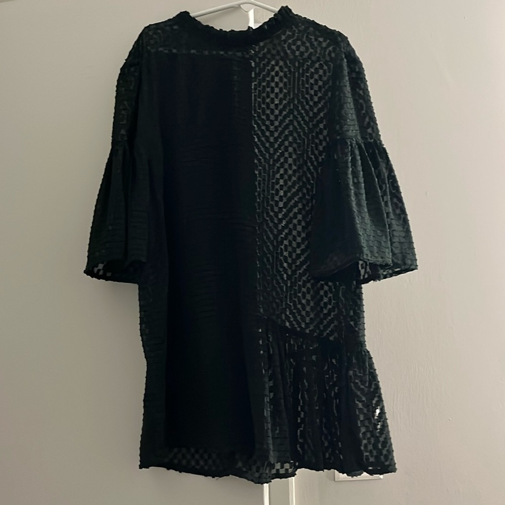 Eyelet see-through emerald green blouse